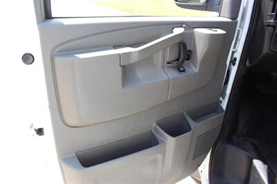 2016 Chevrolet Express LT 3500   - Photo 27 - Euless, TX 76040