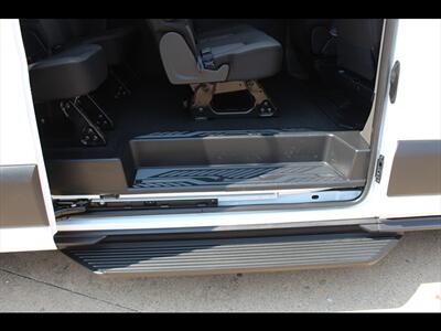 2024 Ford Transit 350 XLT   - Photo 13 - Euless, TX 76040