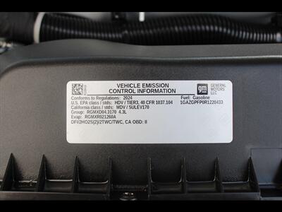 2024 Chevrolet Express LT 3500   - Photo 34 - Euless, TX 76040