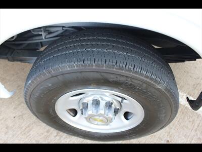 2024 Chevrolet Express LT 3500   - Photo 32 - Euless, TX 76040