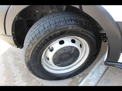 2024 Ford Transit 250   - Photo 25 - Euless, TX 76040