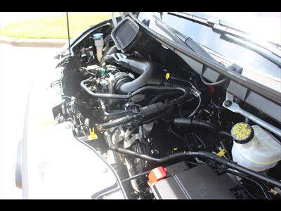 2024 Ford Transit 250   - Photo 32 - Euless, TX 76040