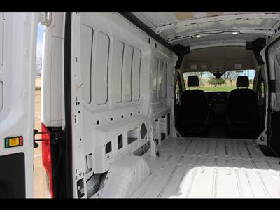 2023 Ford Transit 250 - Photo 10 - Euless, TX 76040