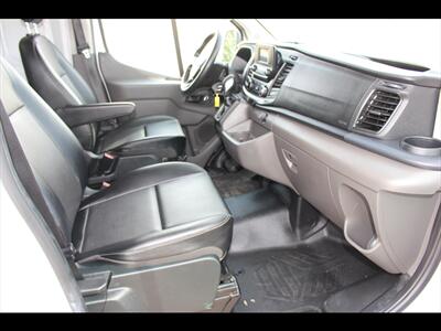 2023 Ford Transit 250 - Photo 17 - Euless, TX 76040