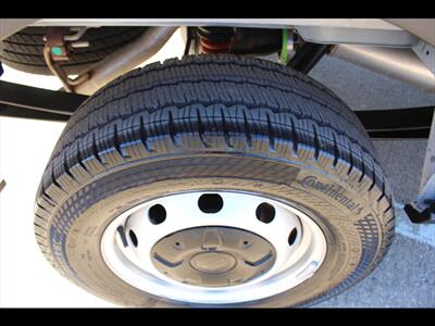 2025 Ford Transit 250   - Photo 28 - Euless, TX 76040