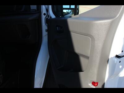 2025 Ford Transit 250   - Photo 22 - Euless, TX 76040