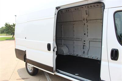 2023 RAM ProMaster 3500 159 WB - Photo 18 - Euless, TX 76040