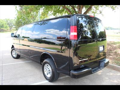 2023 Chevrolet Express LS 3500   - Photo 3 - Euless, TX 76040