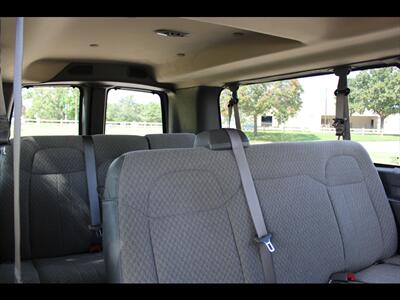 2023 Chevrolet Express LS 3500   - Photo 15 - Euless, TX 76040