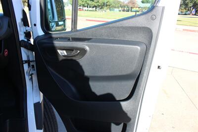 2024 Mercedes-Benz Sprinter 2500 - Photo 17 - Euless, TX 76040