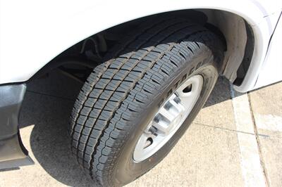 2021 Chevrolet Express 2500   - Photo 26 - Euless, TX 76040
