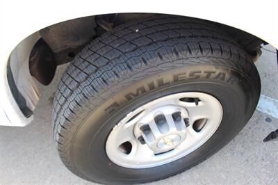 2021 Chevrolet Express 2500   - Photo 27 - Euless, TX 76040