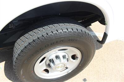 2021 Chevrolet Express 2500   - Photo 29 - Euless, TX 76040