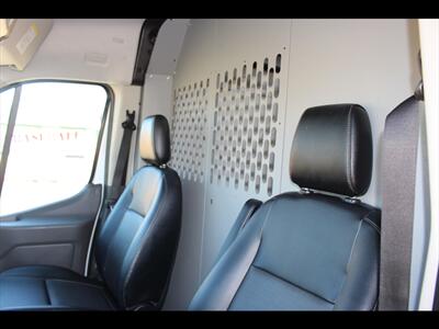 2023 Ford Transit 250   - Photo 20 - Euless, TX 76040