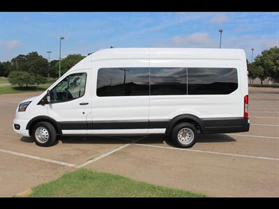 2023 Ford Transit 350 HD XLT   - Photo 2 - Euless, TX 76040