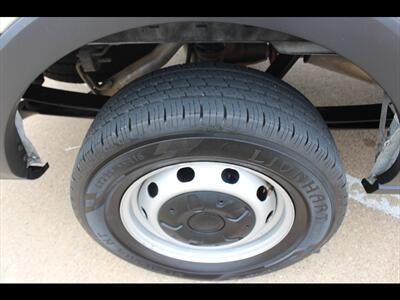 2024 Ford Transit 250   - Photo 27 - Euless, TX 76040