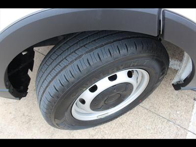 2024 Ford Transit 250   - Photo 25 - Euless, TX 76040