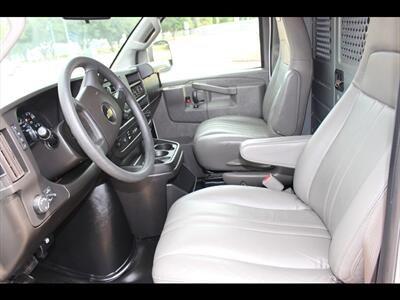 2018 Chevrolet Express 2500   - Photo 20 - Euless, TX 76040