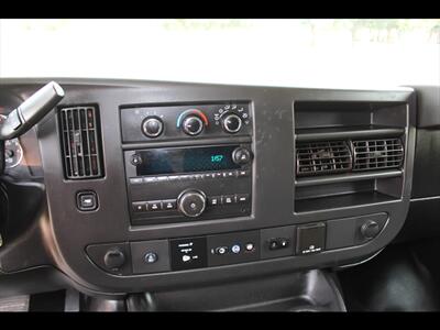 2018 Chevrolet Express 2500   - Photo 25 - Euless, TX 76040