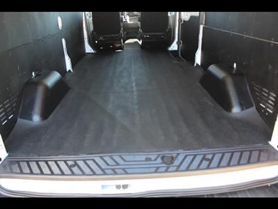 2025 Ford Transit 250   - Photo 10 - Euless, TX 76040