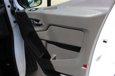 2025 Ford Transit 350 XLT - Photo 22 - Euless, TX 76040
