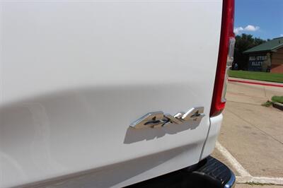 2020 RAM 1500 Big Horn   - Photo 11 - Euless, TX 76040
