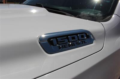 2020 RAM 1500 Big Horn   - Photo 9 - Euless, TX 76040