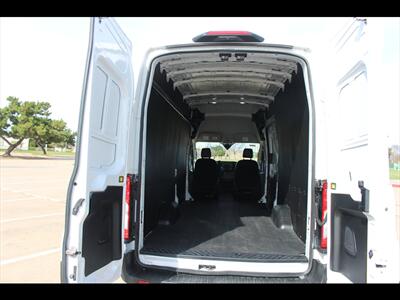 2022 Ford Transit 250   - Photo 9 - Euless, TX 76040