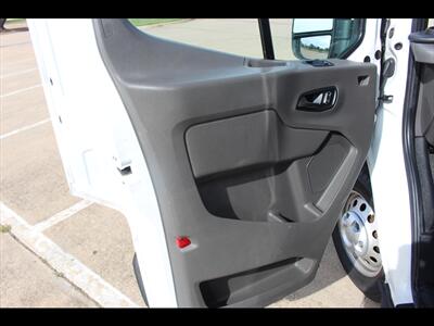2022 Ford Transit 250   - Photo 28 - Euless, TX 76040