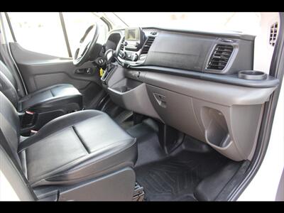 2022 Ford Transit 250   - Photo 24 - Euless, TX 76040