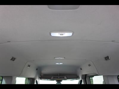 2019 Ford Transit 350 XL   - Photo 15 - Euless, TX 76040