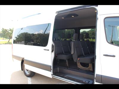 2025 Mercedes-Benz Sprinter 2500   - Photo 15 - Euless, TX 76040