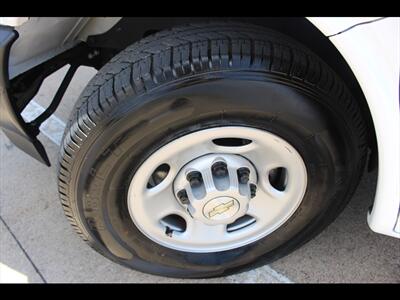 2022 Chevrolet Express LS 3500   - Photo 27 - Euless, TX 76040