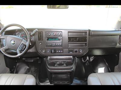 2022 Chevrolet Express LS 3500   - Photo 16 - Euless, TX 76040