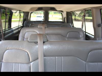 2022 Chevrolet Express LS 3500   - Photo 15 - Euless, TX 76040