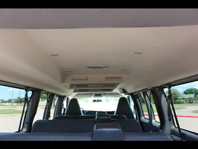 2022 Chevrolet Express LS 3500   - Photo 10 - Euless, TX 76040