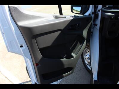 2023 Ford Transit 350 HD   - Photo 21 - Euless, TX 76040