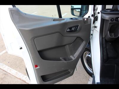 2020 Ford Transit 250   - Photo 22 - Euless, TX 76040