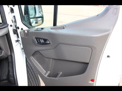 2020 Ford Transit 250   - Photo 20 - Euless, TX 76040