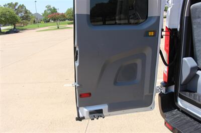 2019 Ford Transit 350 XLT   - Photo 12 - Euless, TX 76040