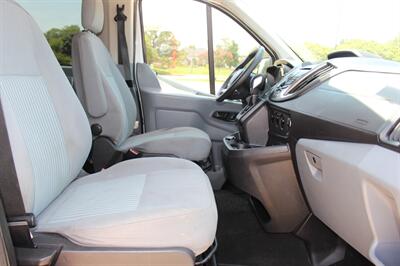 2019 Ford Transit 350 XLT   - Photo 22 - Euless, TX 76040