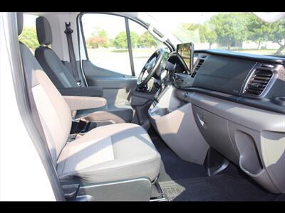 2022 Ford Transit 350 XLT   - Photo 17 - Euless, TX 76040