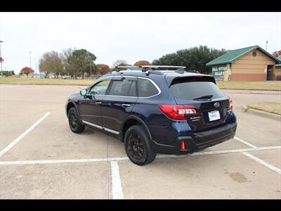 2018 Subaru Outback 3.6R Touring   - Photo 2 - Euless, TX 76040