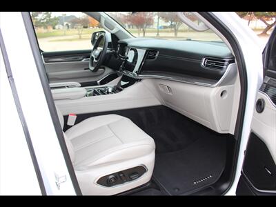 2022 Jeep Wagoneer Series III   - Photo 28 - Euless, TX 76040