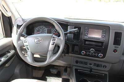 2014 Nissan NV 3500 HD S   - Photo 21 - Euless, TX 76040