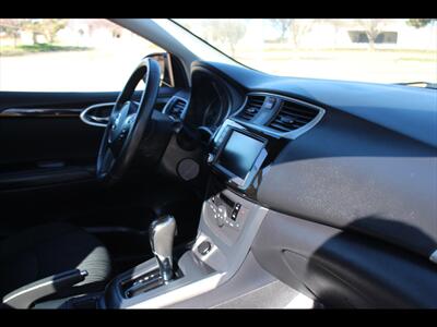 2019 Nissan Sentra SV   - Photo 11 - Euless, TX 76040