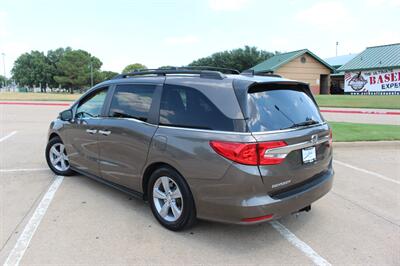 2018 Honda Odyssey EX-L   - Photo 3 - Euless, TX 76040