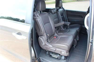 2018 Honda Odyssey EX-L   - Photo 12 - Euless, TX 76040