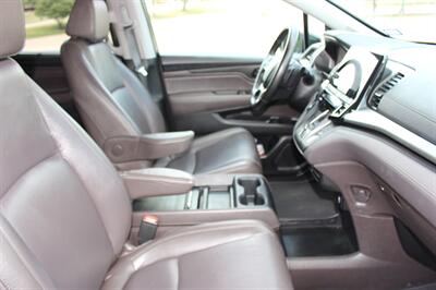 2018 Honda Odyssey EX-L   - Photo 19 - Euless, TX 76040