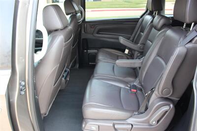2018 Honda Odyssey EX-L   - Photo 17 - Euless, TX 76040
